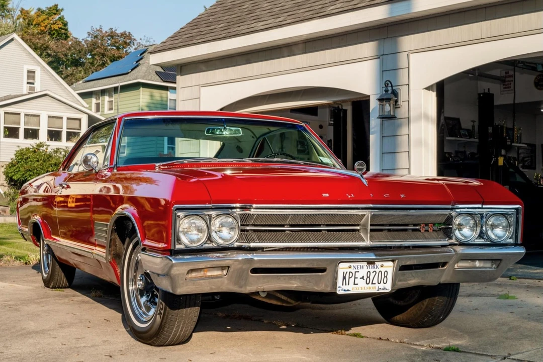 1966 Buick Wildcat - Image 1 of 31