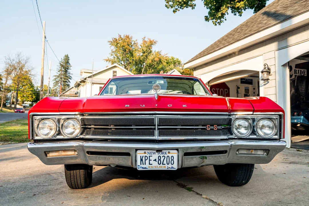 1966 Buick Wildcat - Image 13 of 31
