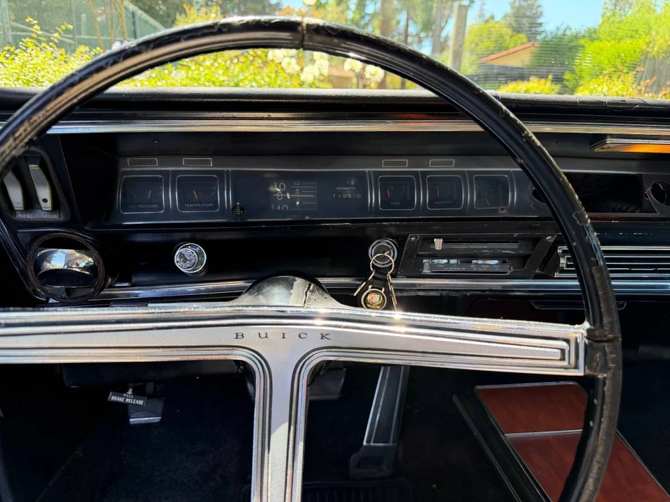 1966 Buick Riviera 2nd Gen - Image 10 of 12