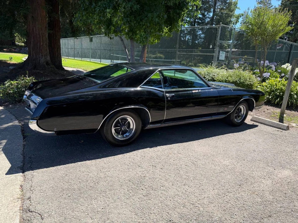 1966 Buick Riviera 2nd Gen - Image 3 of 12