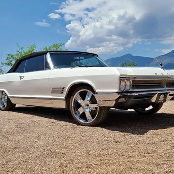 1966 Buick Wildcat Custom 2-Door Convertible