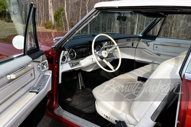 1966 Cadillac DeVille 3rd Gen - Image 3 of 4