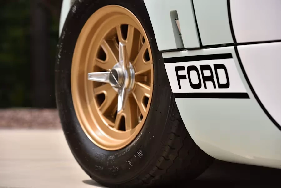 1966 Ford GT40 - Image 14 of 31