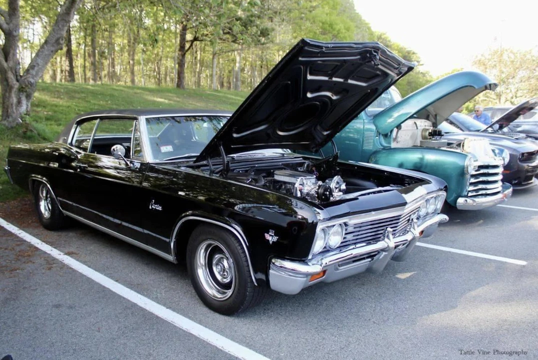 1966 Chevrolet Caprice - Image 3 of 17