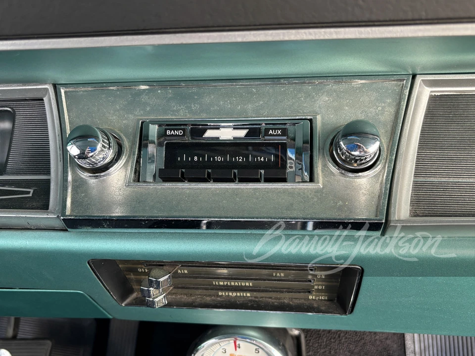 1966 Chevrolet Malibu - Image 6 of 24
