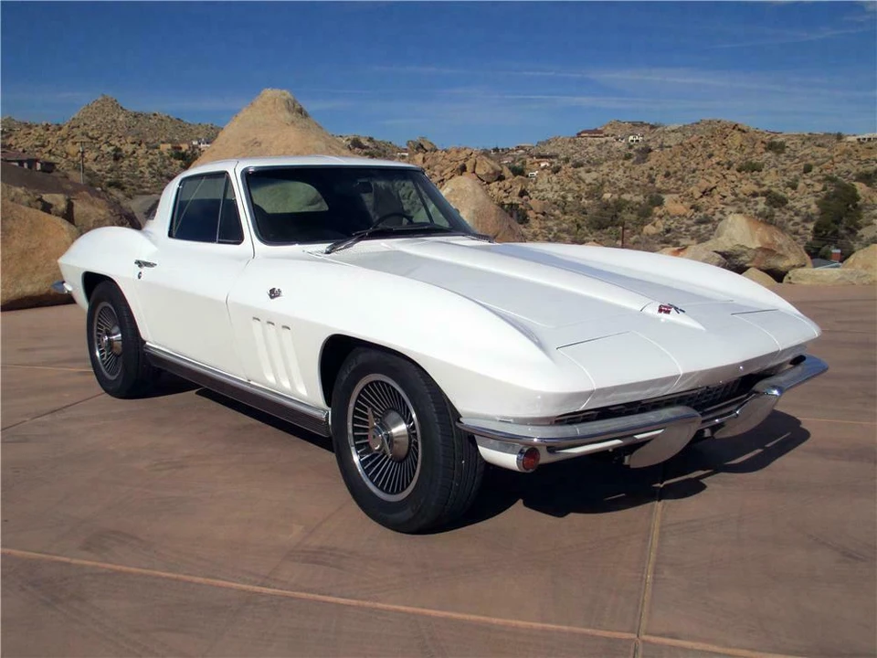 1966 Chevrolet Corvette C2 - Image 5 of 5