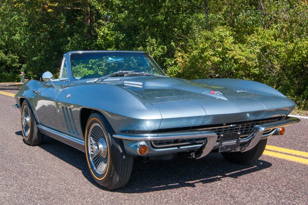 1966 Chevrolet Corvette C2 - Image 2 of 5