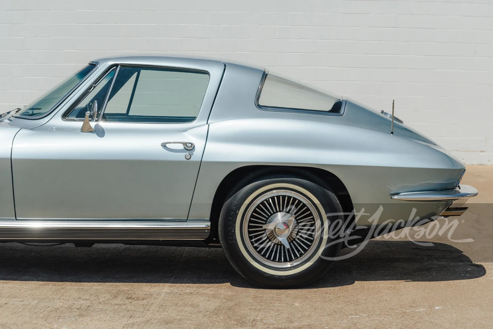 1966 Chevrolet Corvette C2 - Image 7 of 31