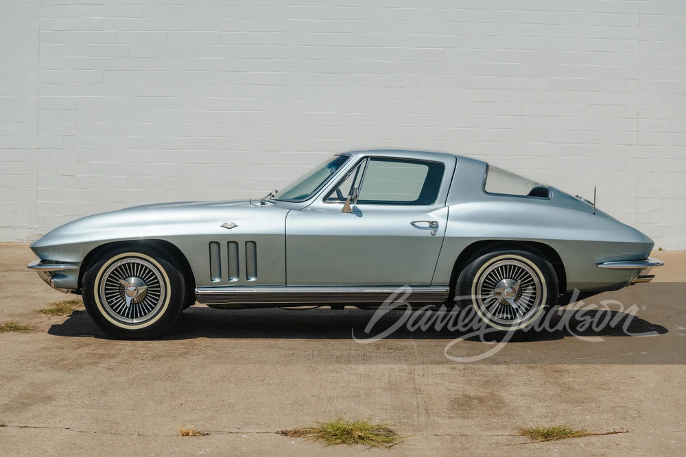 1966 Chevrolet Corvette C2 - Image 12 of 31