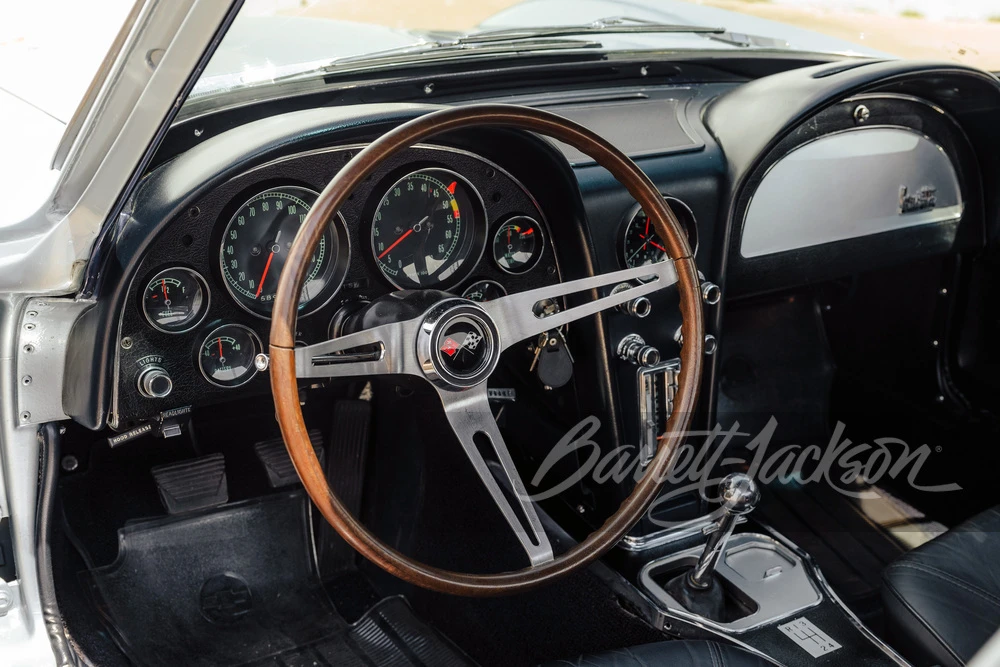 1966 Chevrolet Corvette C2 - Image 25 of 31