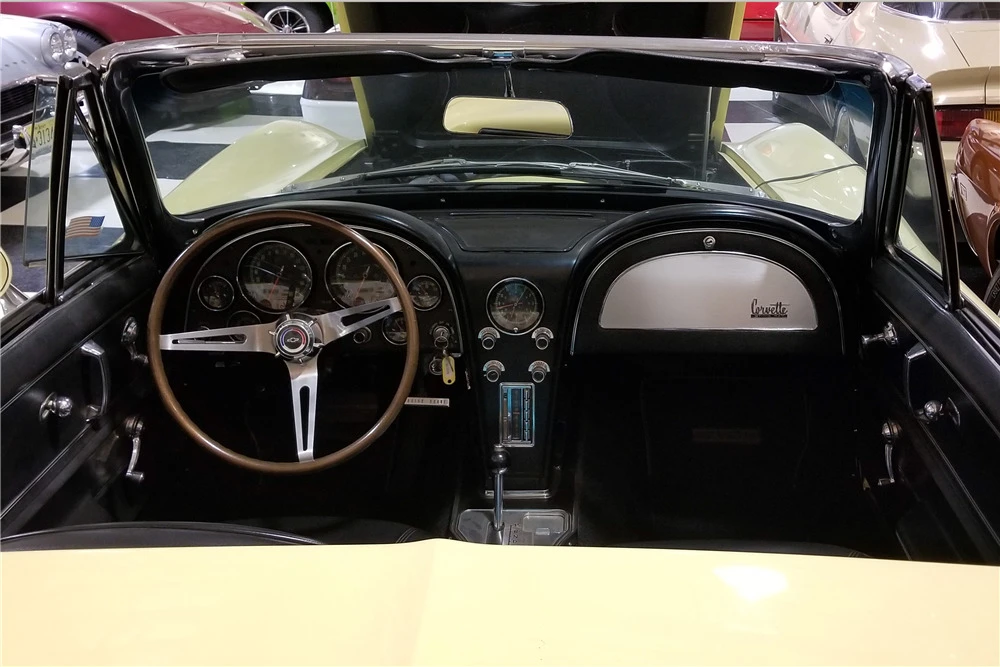 1966 Chevrolet Corvette C2 - Image 4 of 5