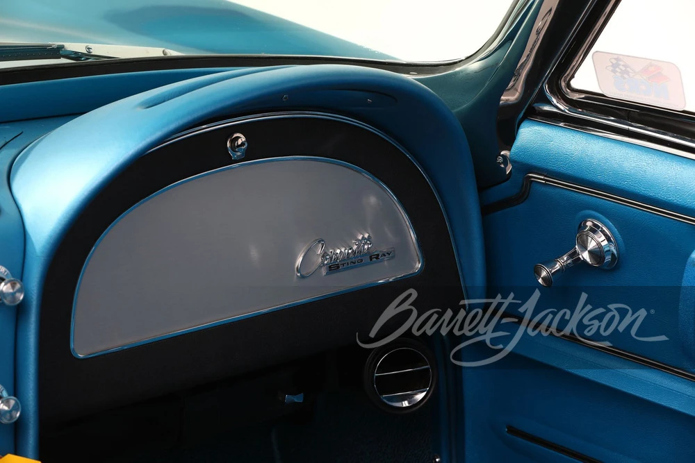 1966 Chevrolet Corvette C2 - Image 7 of 31