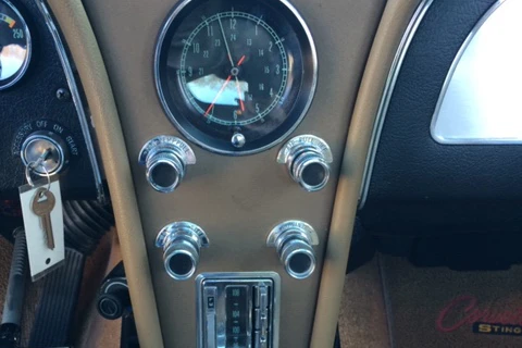 1966 Chevrolet Corvette C2 - Image 6 of 6