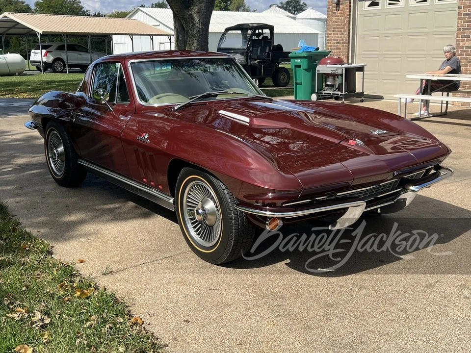 1966 Chevrolet Corvette C2 - Image 15 of 20
