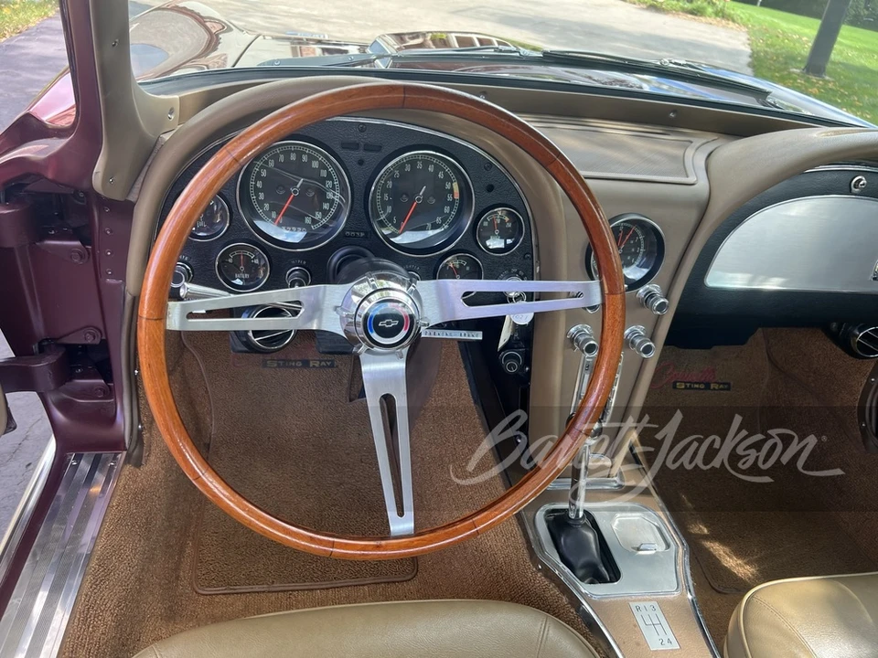 1966 Chevrolet Corvette C2 - Image 17 of 20