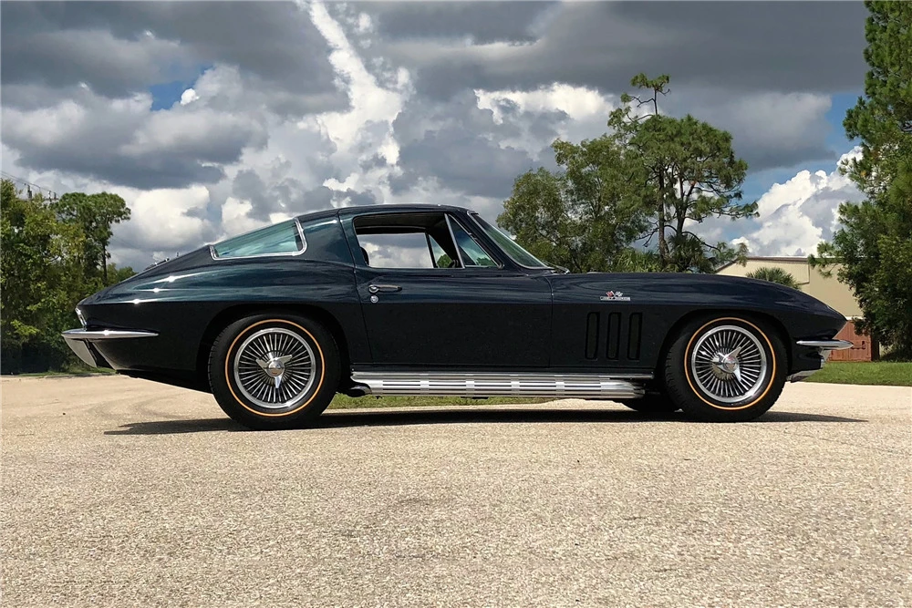 1966 Chevrolet Corvette C2 - Image 6 of 6