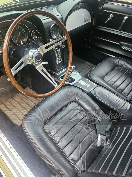 1966 Chevrolet Corvette C2 - Image 9 of 14
