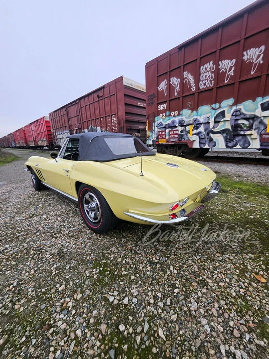 1966 Chevrolet Corvette C2 - Image 10 of 14