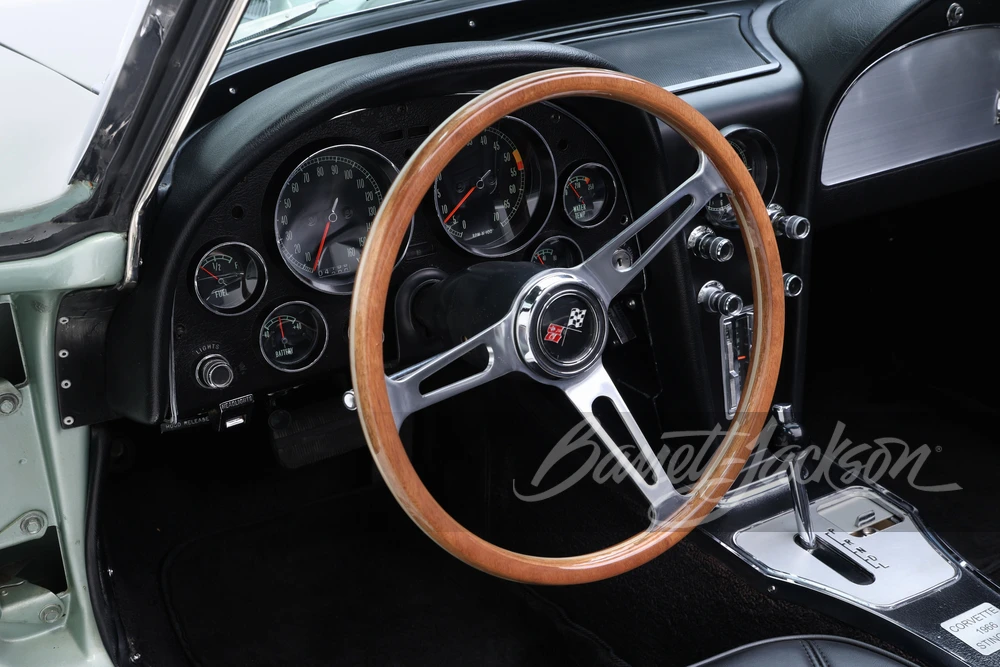 1966 Chevrolet Corvette C2 427 - Image 14 of 31