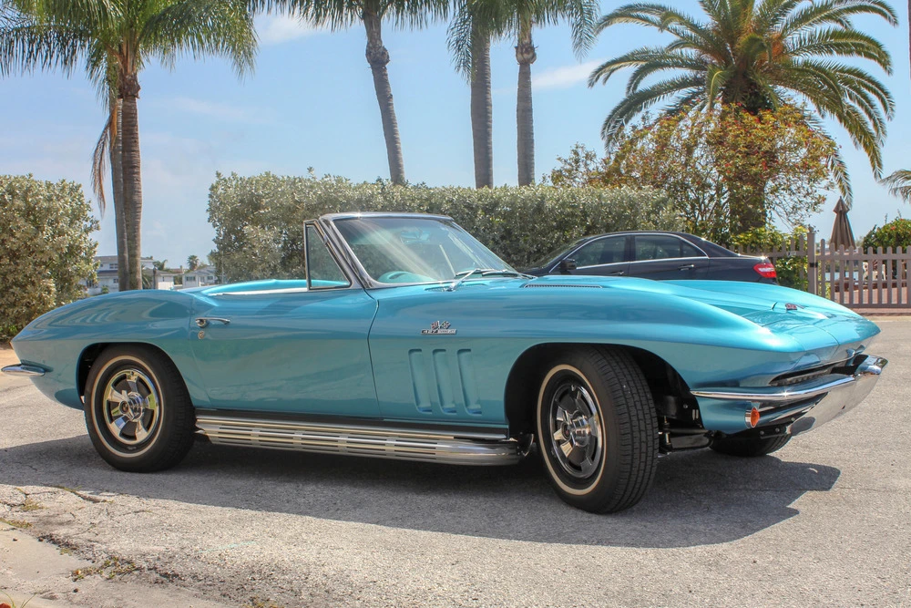 1966 Chevrolet Corvette C2 - Image 2 of 9