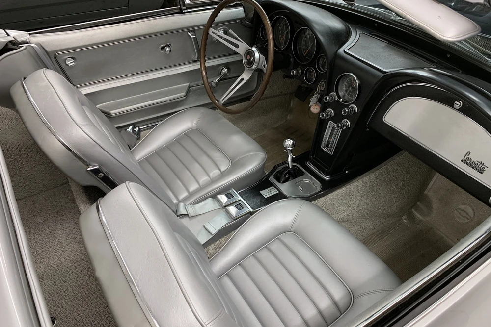 1966 Chevrolet Corvette C2 - Image 4 of 5