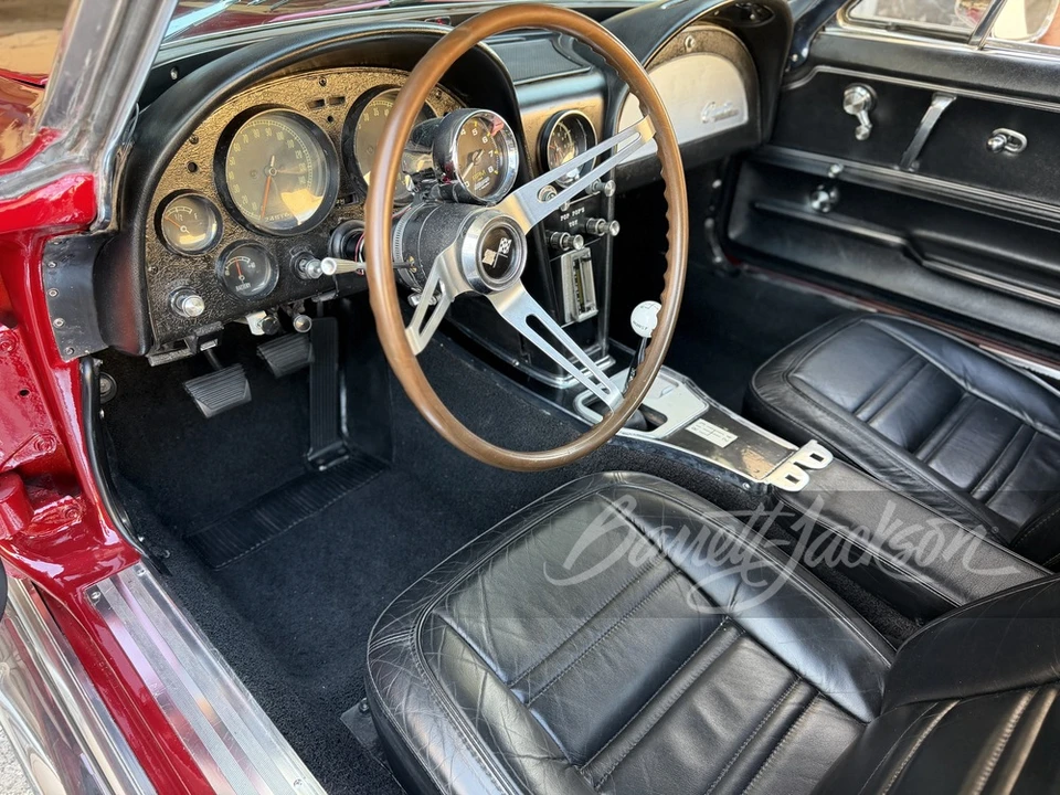 1966 Chevrolet Corvette C2 - Image 9 of 9