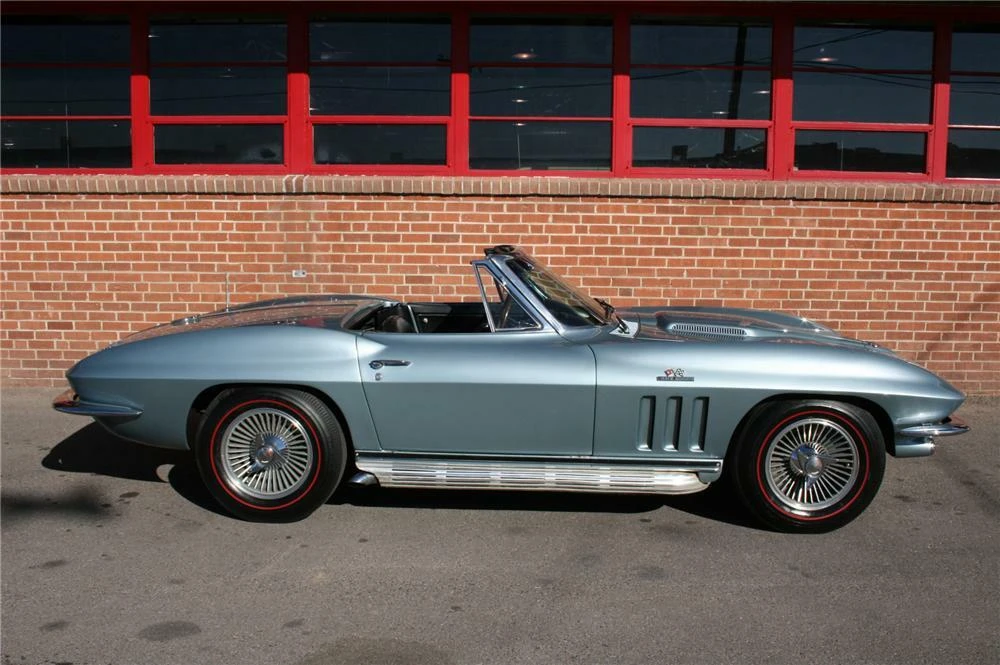 1966 Chevrolet Corvette C2 - Image 4 of 4