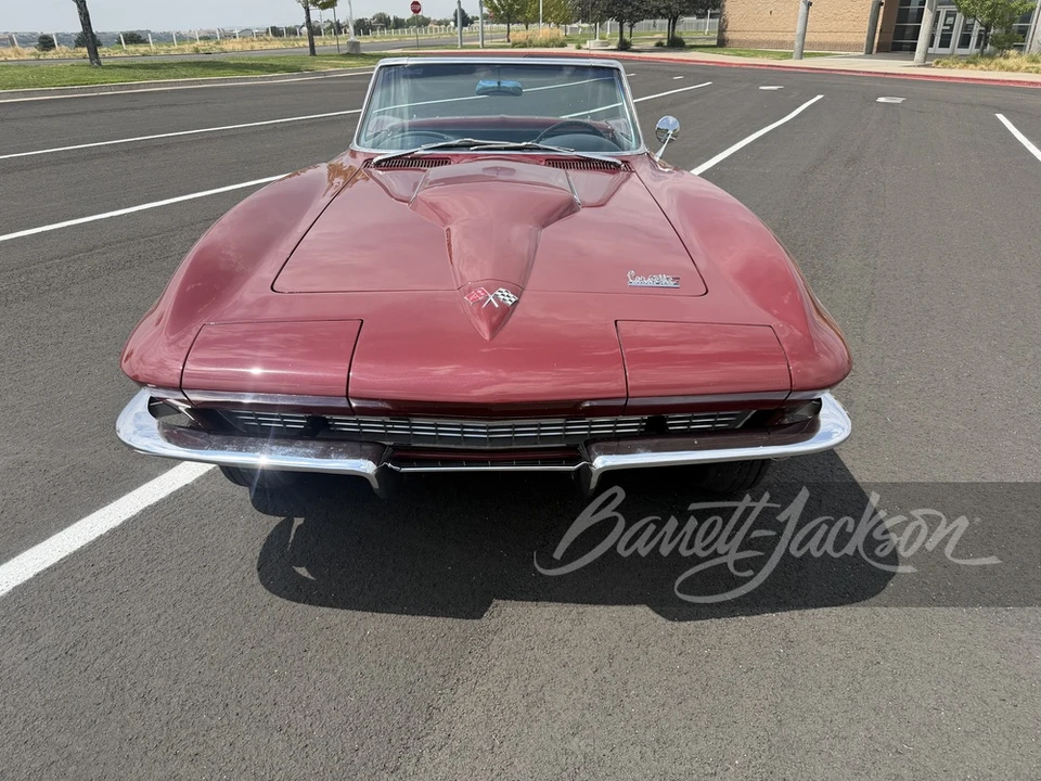 1966 Chevrolet Corvette C2 - Image 17 of 18
