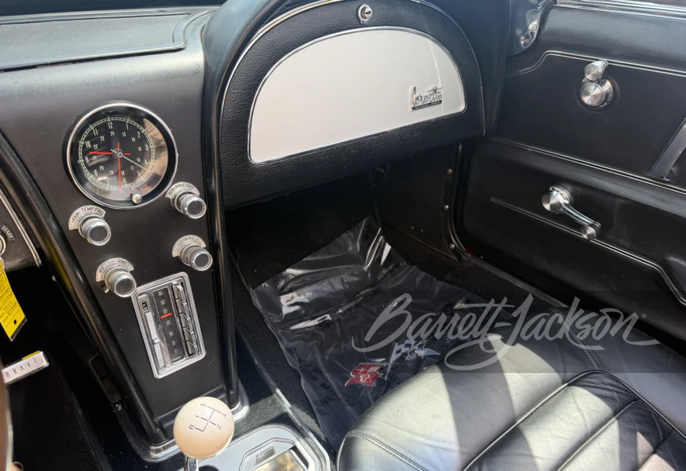 1966 Chevrolet Corvette C2 - Image 13 of 18