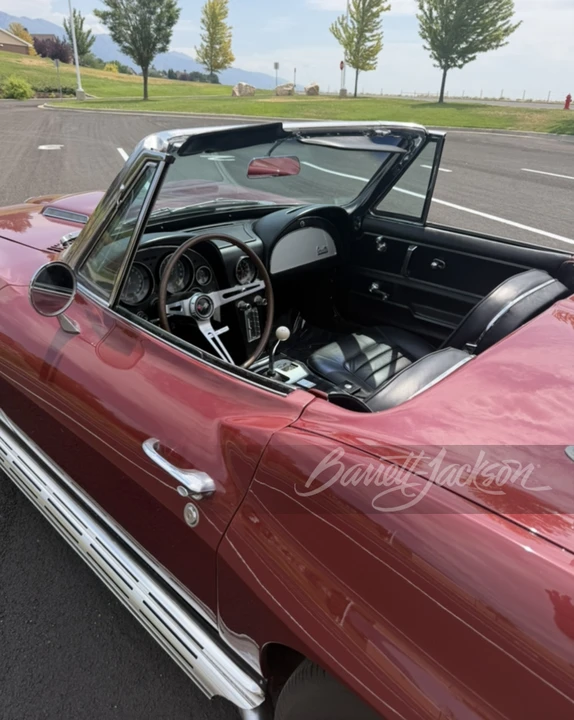 1966 Chevrolet Corvette C2 - Image 11 of 18