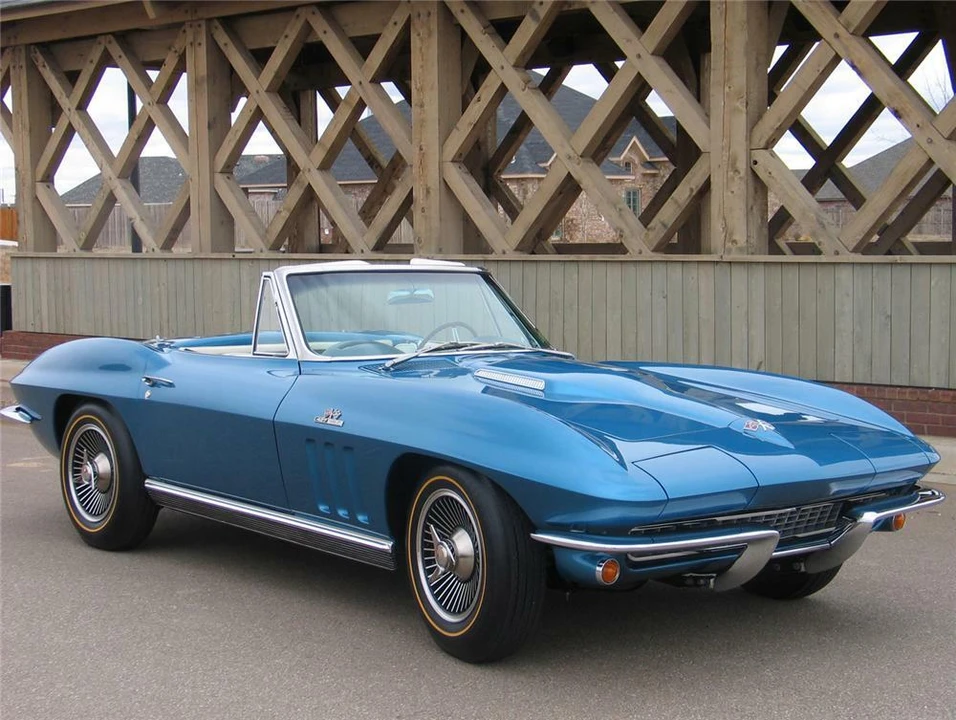 1966 Chevrolet Corvette C2 - Image 2 of 5