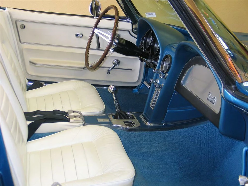 1966 Chevrolet Corvette C2 - Image 4 of 5
