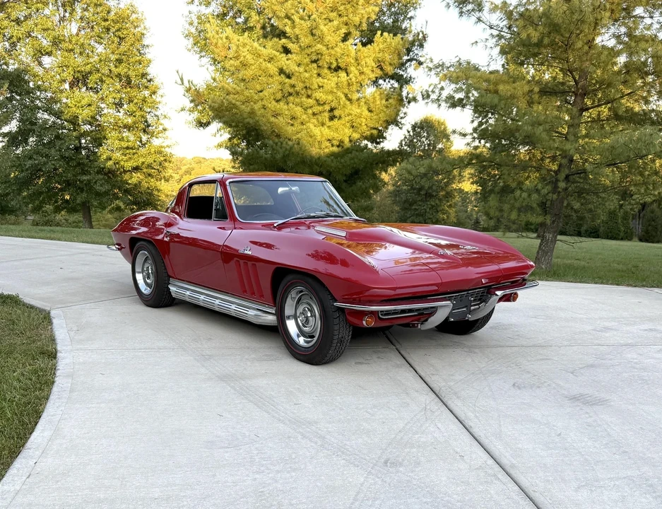 1966 Chevrolet Corvette C2 - Image 20 of 21