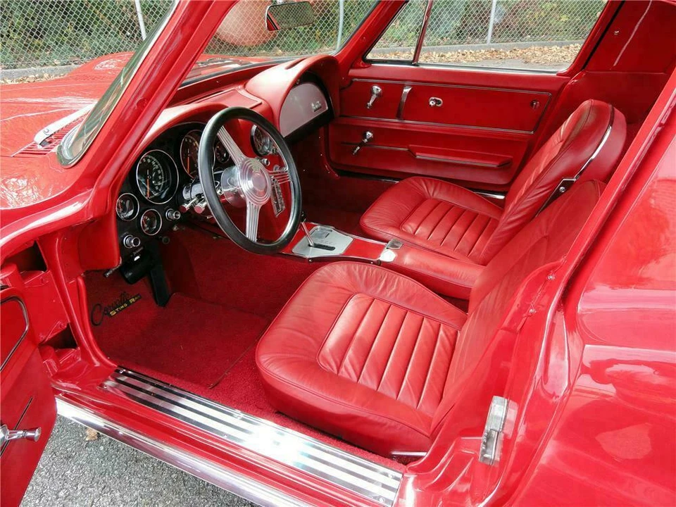 1966 Chevrolet Corvette C2 - Image 4 of 4