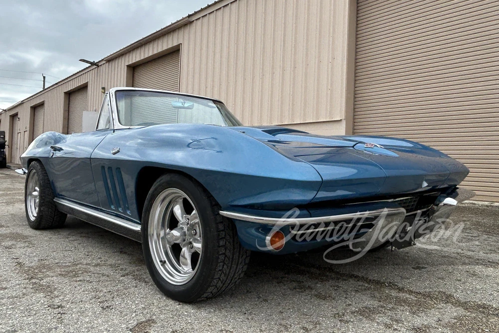 1966 Chevrolet Corvette C2 - Image 10 of 10