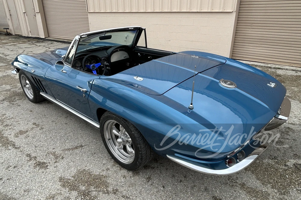 1966 Chevrolet Corvette C2 - Image 2 of 10