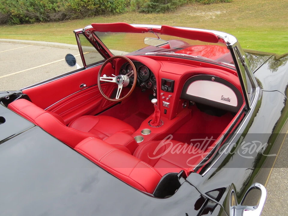 1966 Chevrolet Corvette C2 - Image 11 of 12