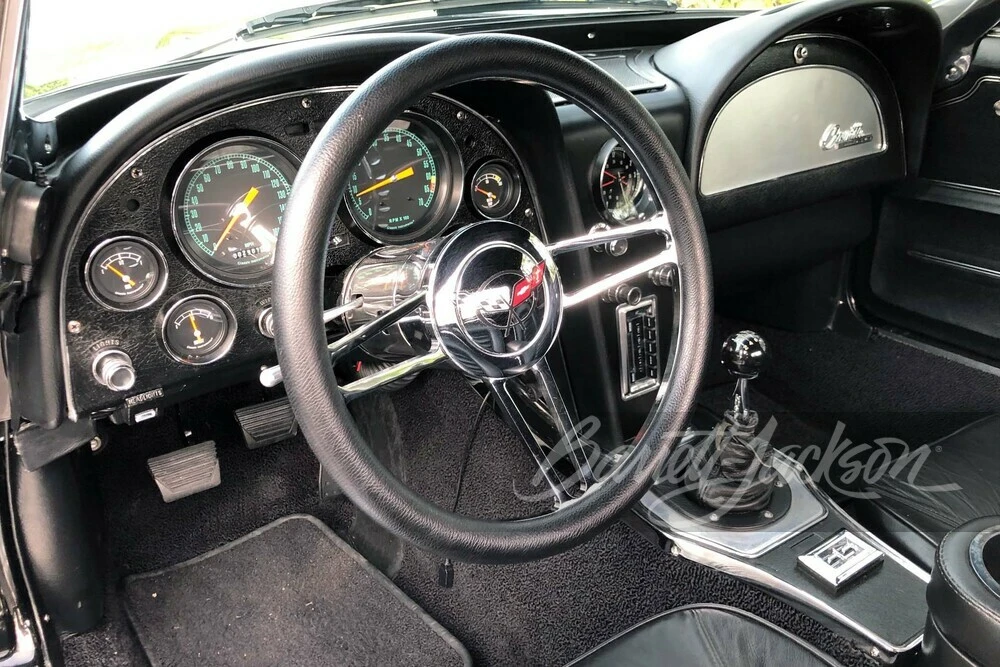 1966 Chevrolet Corvette C2 - Image 15 of 21