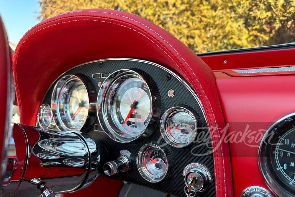 1966 Chevrolet Corvette C2 - Image 12 of 31