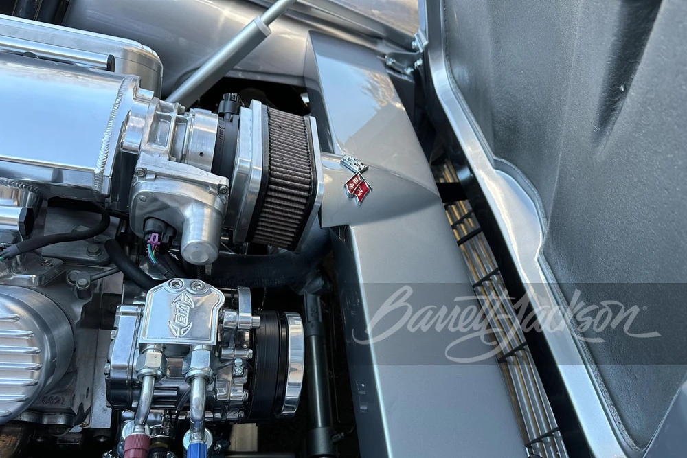 1966 Chevrolet Corvette C2 - Image 15 of 31
