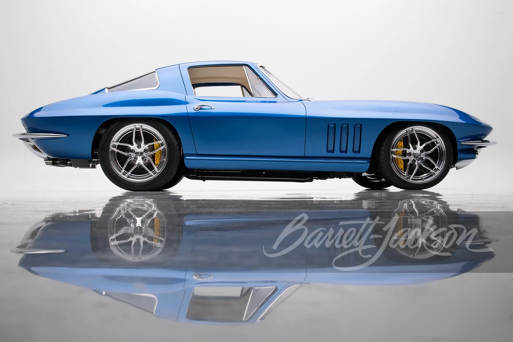 1966 Chevrolet Corvette C2 - Image 13 of 27