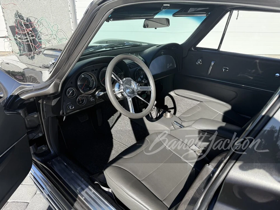 1966 Chevrolet Corvette C2 - Image 4 of 28