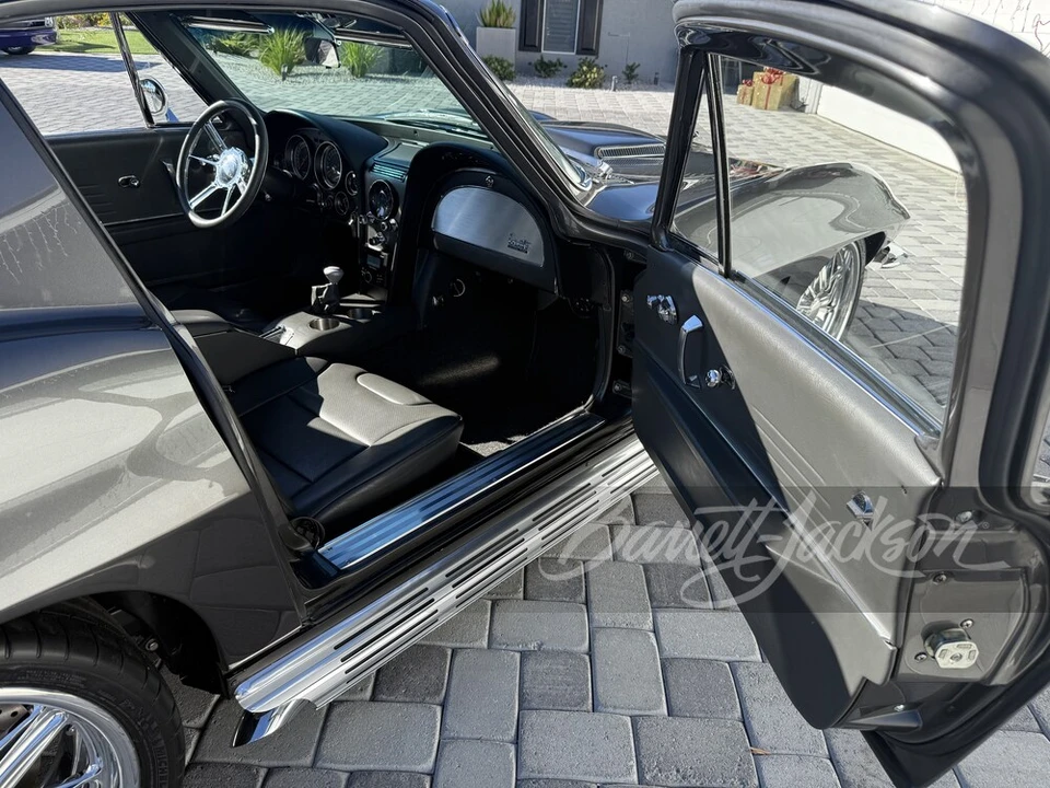 1966 Chevrolet Corvette C2 - Image 24 of 28