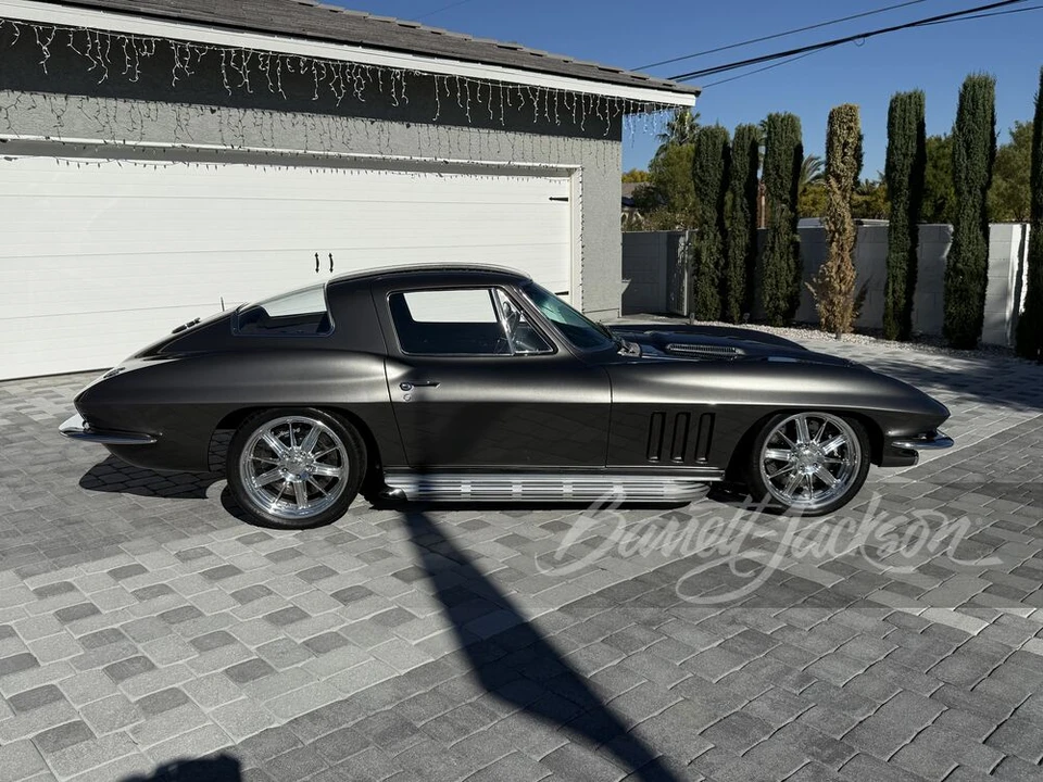 1966 Chevrolet Corvette C2 - Image 5 of 28