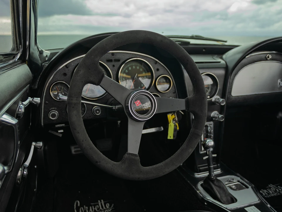1966 Chevrolet Corvette C2 - Image 15 of 20