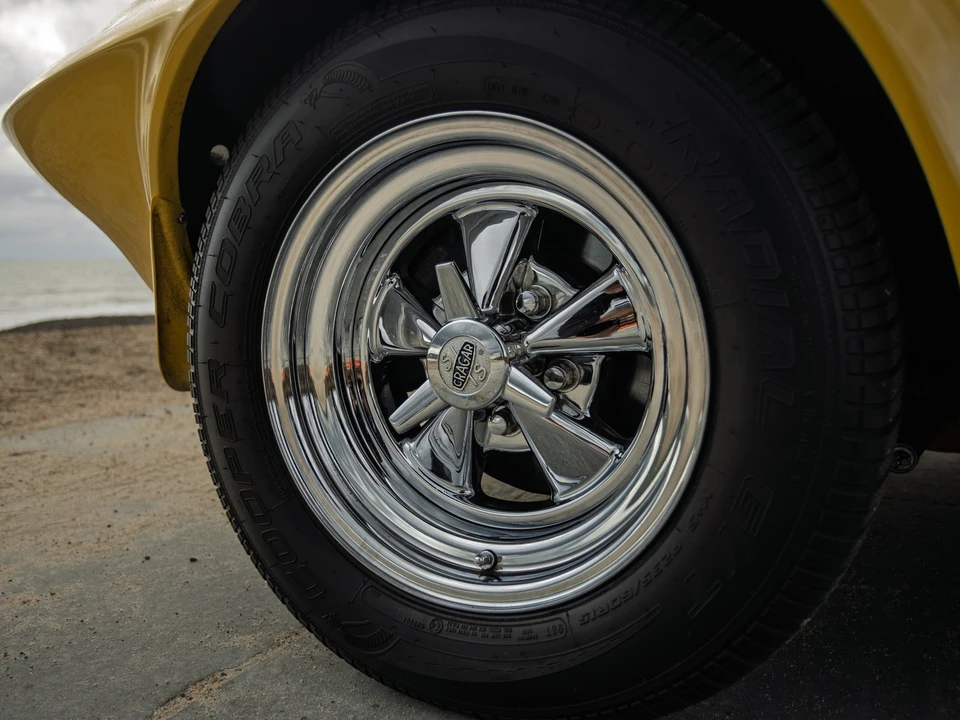 1966 Chevrolet Corvette C2 - Image 11 of 20