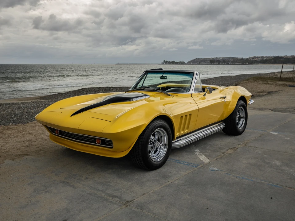 1966 Chevrolet Corvette C2 - Image 2 of 20
