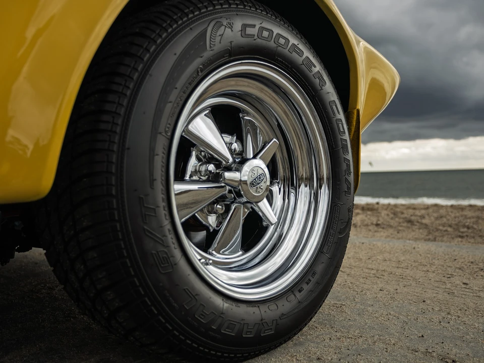 1966 Chevrolet Corvette C2 - Image 10 of 20