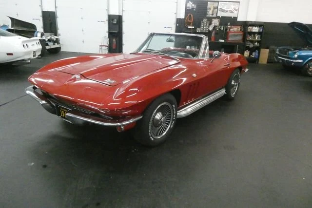 1966 Chevrolet Corvette C2 - Image 2 of 20