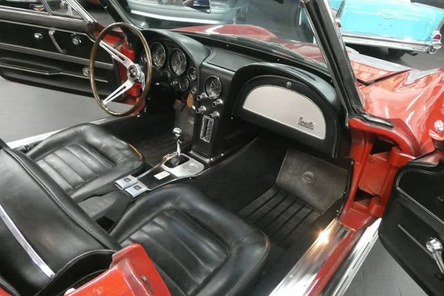 1966 Chevrolet Corvette C2 - Image 17 of 20